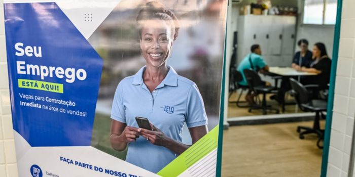 Feira Jovem Trabalhador acontece em 16 de setembro, em Vitória, com vagas, entrevistas, Jovem Aprendiz, orientação profissional e cursos.