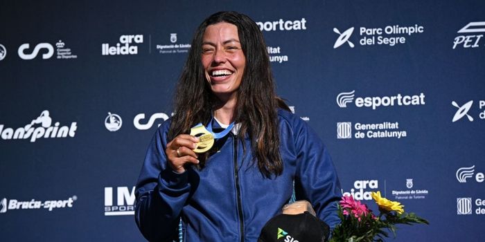 Ana Sátila conquista o ouro no C1 na Copa do Mundo de canoagem slalom na Espanha e soma pontos importantes para Los Angeles 2028.