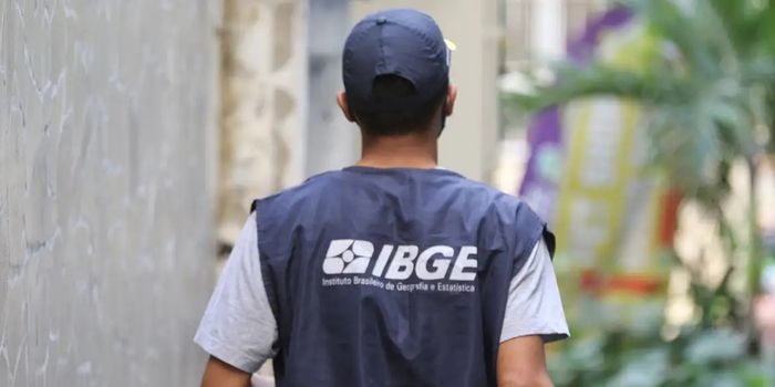 IBGE vai acionar Polícia Federal e AGU para investigar fake news sobre a Pesquisa Nacional de Saúde 2026 e esclarecer finalidade da coleta de sangue e urina.
