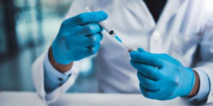 Anvisa autoriza estudo de vacina contra Covid com mRNA desenvolvido pela Fiocruz. Pesquisa de Fase 1 terá 90 participantes adultos.