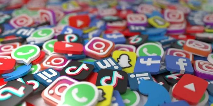 CGI.br lança 46 diretrizes para orientar a regulação das redes sociais no Brasil, com propostas sobre IA, transparência, concorrência e direitos.