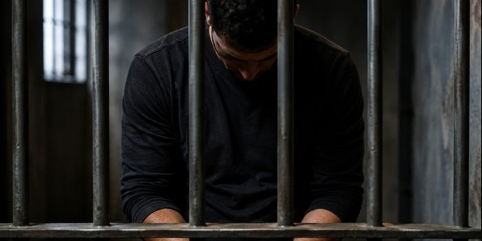 Homem de 35 anos é preso no Rio Grande do Sul suspeito de sequestrar e abusar de uma menina de 10 anos após enganar a avó da criança.