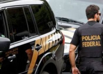 Polícia Federal investiga exploração ilegal de ouro na APA do Tapajós, no Pará. Operação cumpriu mandados em Belém e Santarém.