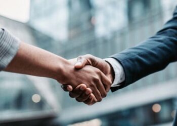 Empresários russos discutem oportunidades no Brasil, com foco em distribuição, certificação, consumo e expansão comercial.