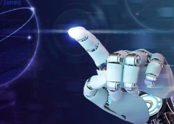 Pesquisadoras defendem mais fiscalização sobre plataformas digitais e conteúdos de IA e destacam riscos de deepfakes e desinformação nas eleições.
