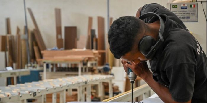 Prazo para optar pelo Simples Nacional 2027 vai até 30 de setembro. Empresas também devem avaliar como recolher CBS e IBS.