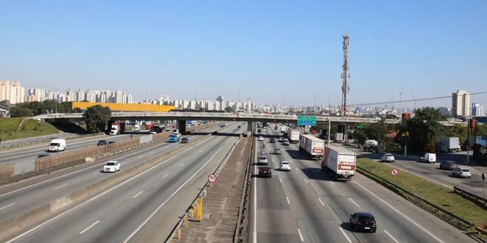 Seminário Internacional de Segurança no Trânsito reúne especialistas em Brasília para discutir prevenção de acidentes, infraestrutura, fiscalização e educação viária.