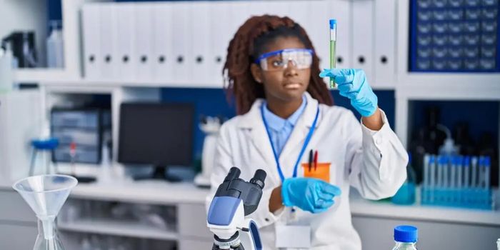 Prêmio Mulheres e Ciência recebe inscrições até 10 de setembro e oferece prêmios de até R$ 40 mil para pesquisadoras.
