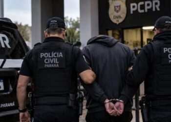 Homem de 30 anos é preso em Maringá, no Paraná, suspeito de abusar sexualmente da irmã adolescente e de duas crianças.