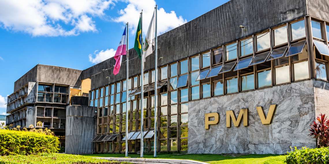 Na véspera do segundo turno no ES, vazamento de inquérito expõe suspeitas envolvendo ex-secretário de Obras de Pazolini.