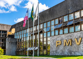 Na véspera do segundo turno no ES, vazamento de inquérito expõe suspeitas envolvendo ex-secretário de Obras de Pazolini.