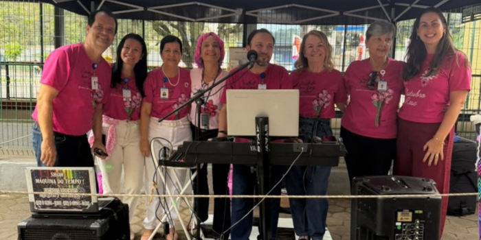 Outubro Rosa reúne moradores em Maruípe, Vitória, e reforça a importância da prevenção, diagnóstico precoce e tratamento do câncer de mama.Outubro Rosa reúne moradores em Maruípe, Vitória, e reforça a importância da prevenção, diagnóstico precoce e tratamento do câncer de mama.