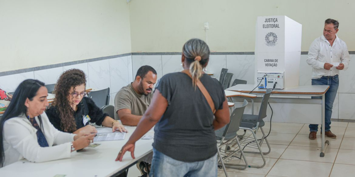 TSE esclarece que falha de 50 minutos no painel de resultados do primeiro turno não afetou a contabilização dos votos para presidente.