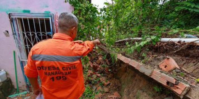 Repasse federal de R$ 13,6 milhões vai apoiar ações emergenciais e a recuperação de 25 municípios afetados por desastres em seis estados.