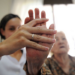 Nova lei no Espírito Santo amplia os direitos das pessoas com fibromialgia, com carteira de identificação, atendimento prioritário e possibilidade de passe livre intermunicipal conforme critérios legais.