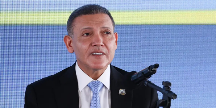 TSE cobra explicações sobre o transporte público em Salvador e analisa pedido para ampliar o horário de votação em três cidades baianas.