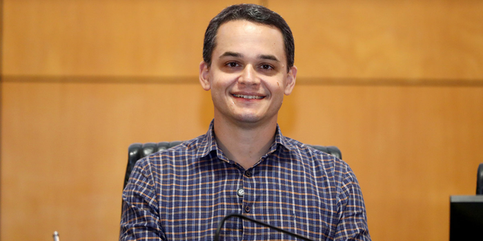 Espírito Santo terá posse do governador eleito Lorenzo Pazolini e da vice-governadora Eliane Leal em janeiro de 2027, na sede da Ales.