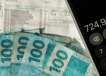 Boletim Focus eleva a previsão da inflação para 5,22% em 2026. Mercado mantém estimativa do PIB e reduz projeção para a Selic e o dólar.