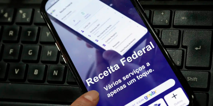 Receita Federal paga nesta sexta-feira (30) R$ 531,6 milhões em restituições do Imposto de Renda para 184.442 contribuintes. Veja como consultar o pagamento.