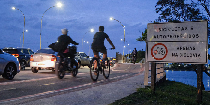 Bicicletas elétricas crescem no Espírito Santo, mas 623 acidentes foram registrados entre janeiro e setembro. Ciclistas pedem mais ciclovias e especialistas alertam para os riscos.