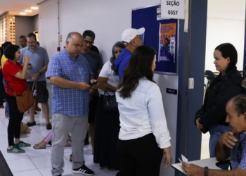 TSE altera o endereço de 4.352 seções eleitorais para o segundo turno das eleições, marcado para 25 de outubro. Saiba como consultar o local de votação.