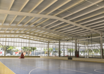 Prefeitura de Vitória lança a primeira escolinha municipal de handebol, com inscrições a partir de 26 de setembro e aulas em dois espaços esportivos da capital.