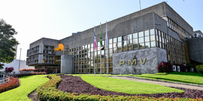 Confira o funcionamento dos serviços públicos de Vitória durante o feriado prolongado de Finados, com horários de atendimento na saúde, parques e assistência social.