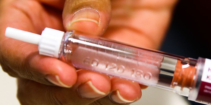 Anvisa proíbe insulina irregular, determina apreensão de peptídeos sem registro e suspende lotes de medicamentos por problemas de qualidade.