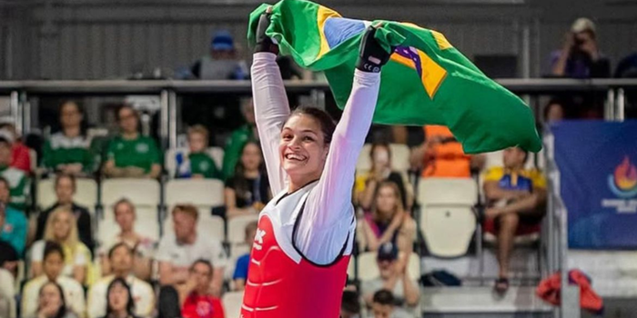 Maria Clara Pacheco vence o Grand Prix de Taekwondo em Paris, conquista o terceiro ouro consecutivo no circuito e confirma a fase vitoriosa no esporte mundial.