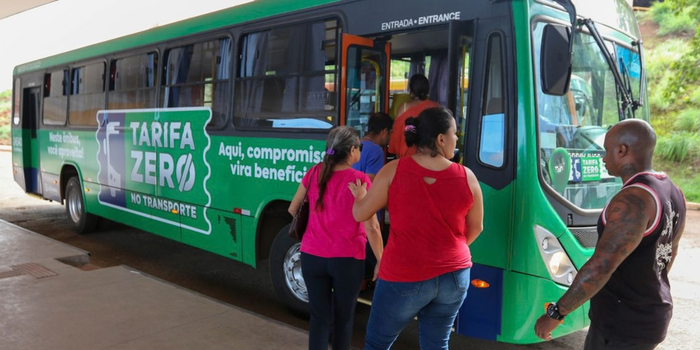 Confira como será o transporte público gratuito no domingo, 4 de outubro, durante o primeiro turno das eleições 2026 em capitais e cidades brasileiras.