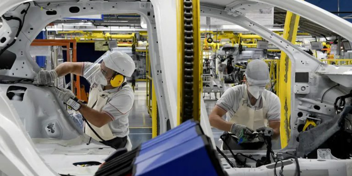 Banco Central informa crescimento de 0,3% da atividade econômica em agosto de 2026. Indicador recua no trimestre, mas avança 1,6% em 12 meses.