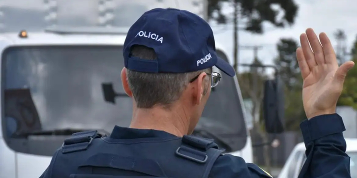 Ministério da Justiça inicia operação de segurança para o segundo turno das eleições de 2026, com atuação integrada de forças policiais e órgãos federais.