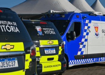 Prefeitura de Vitória entrega novas armas, viaturas, motocicletas e equipamentos para reforçar a estrutura e atuação da Guarda Municipal.