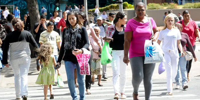 Projeto de Lei 462/2026 propõe o Selo Respeito à Mulher no Espírito Santo para reconhecer instituições que adotem medidas de prevenção ao assédio e à violência de gênero.